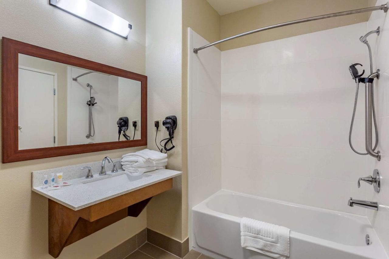 Comfort Suites Memphis Eksteriør billede
