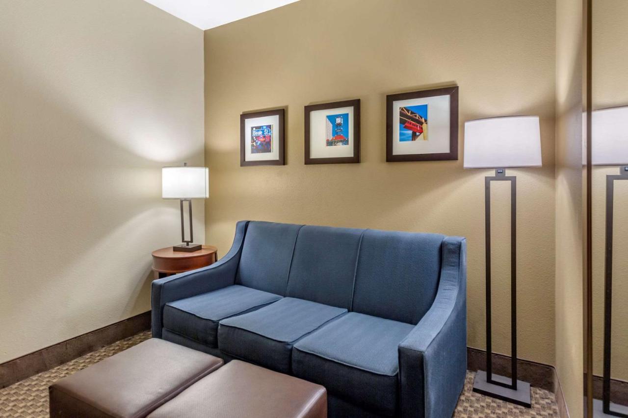 Comfort Suites Memphis Eksteriør billede